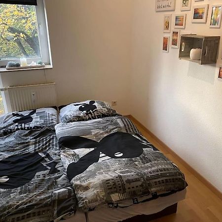 4 Zimmer Wohnung Mit 6 Betten Nahe Hamburg Glinde  Exterior foto