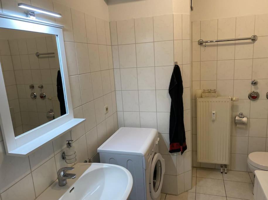 4 Zimmer Wohnung Mit 6 Betten Nahe Hamburg Glinde  Exterior foto