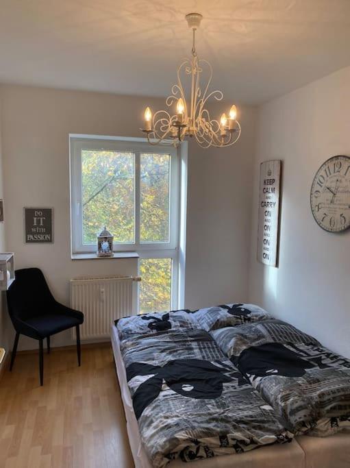 4 Zimmer Wohnung Mit 6 Betten Nahe Hamburg Glinde  Exterior foto